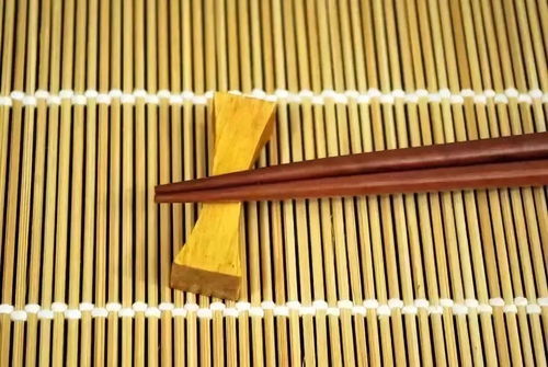 生活用品也有 使用期限 ,用久了甚至會影響我們的健康