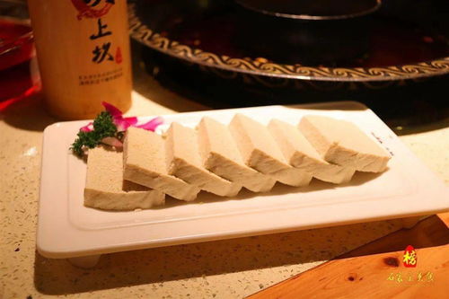 速戳 國際莊地道巴蜀火鍋不允許你錯過 129元搶260元超值四人餐味源三國,巴蜀一絕