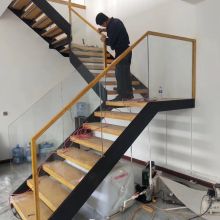 霸州市康仙莊云步樓梯廠 供應產(chǎn)品