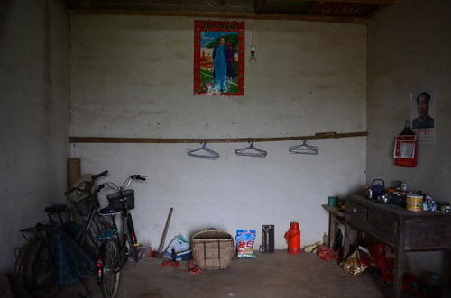 農(nóng)村七旬老漢拒絕 二婚 ,一人堅(jiān)守一個(gè)村莊,自給自足與世隔絕